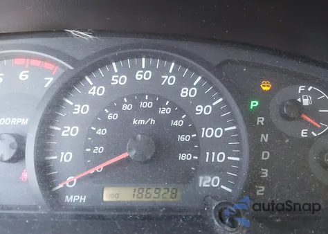 2006 Toyota Tundra Sr5 z USA, uszkodzony, nr VIN 5TBRU341X6S457574